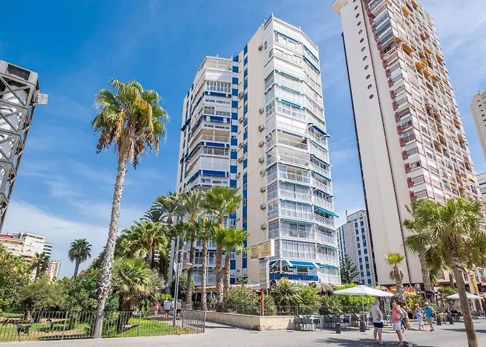Torre Yago Deluxe 1-2 Levante *